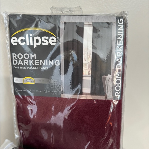 ECLIPSE DARKENING ROOM CURTAINS 
100% polyester | Red | 1 set ( 2 pieces) - Picture 3 of 5